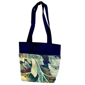 Jacquard Leaf patterned Purse with beaded fringe. Top and handles in Navy blue,